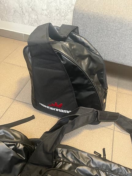 Skid fodral och pjäx väskor