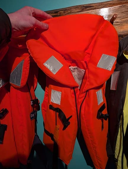 Flytväst orange 20-30 kg