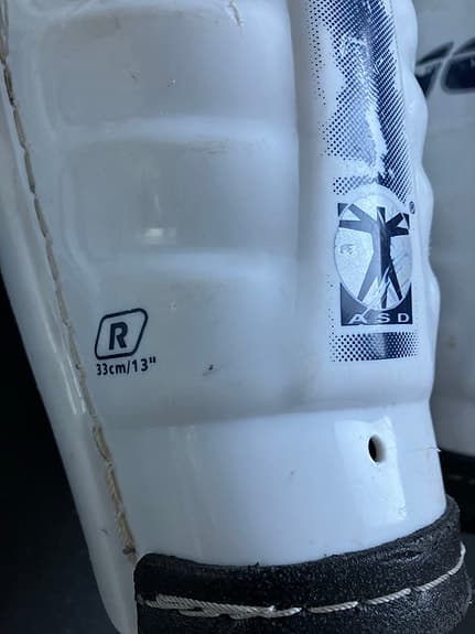 Ishockeybenskydd Easton o Jofa, 33 cm/13”