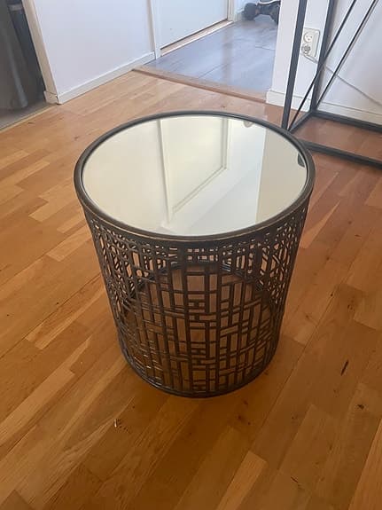Sidebord piedestal