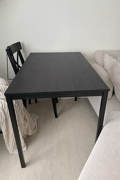 &Tradition matbord och stol