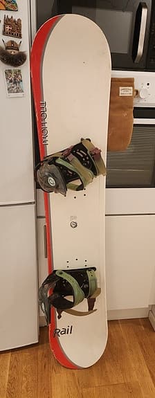 Snowboard 150cm med bindningar