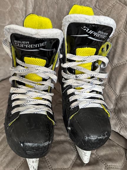 Bauer Supreme S25, strl 35.