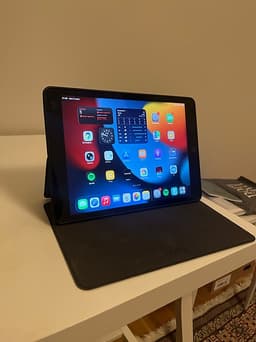 Apple iPad - 10,2”