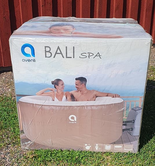 Bad Spa Avenli 3 Sits Uppblåsbar 686liter Massage Komfort Badtunna