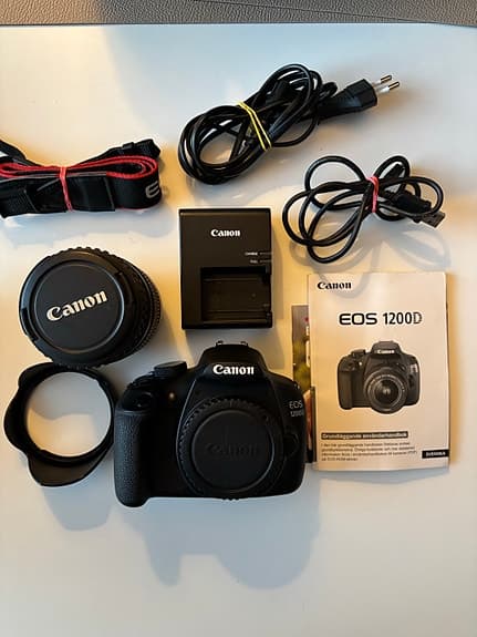 Canon EOS 1200D digital systemkamera med EF-S 18–55mm objektiv