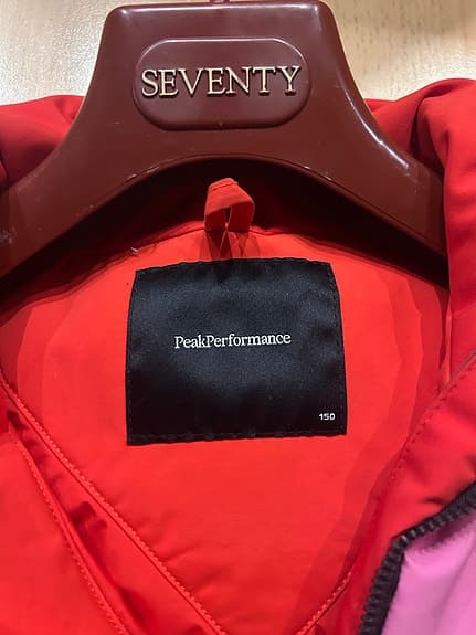 Peak Performance skidjacka röd rosa barn