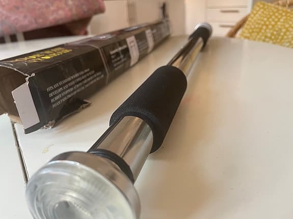 Justerbar chin up‑stång, i förpackningen!