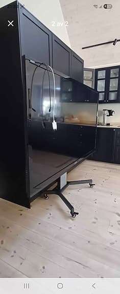 sharp 80 tum tv full HD