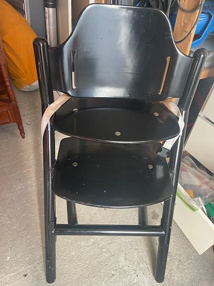 Stokke barnstol svart
