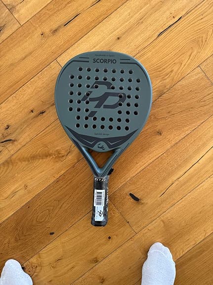 Popadel Scorpio padelracket grå