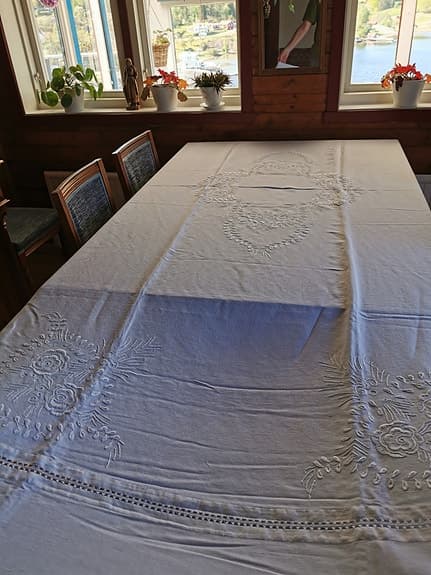 mycket elegant stor duk till bröllopfest