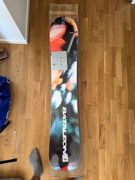 Bataleon Tornado x Beyond Medals  snowboard