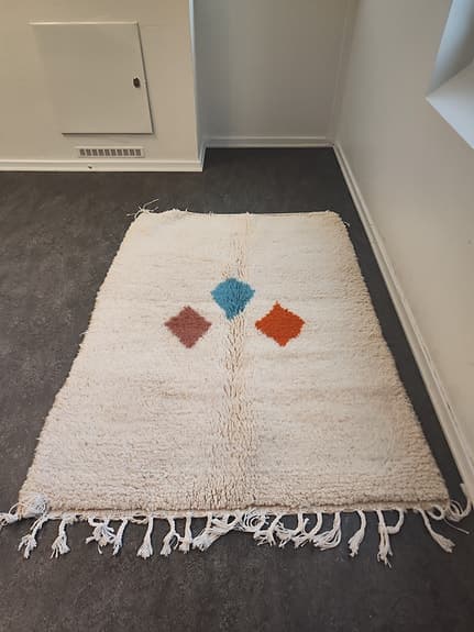Super mjuk äkta handvävd Marockansk Berber ull matta 117×153