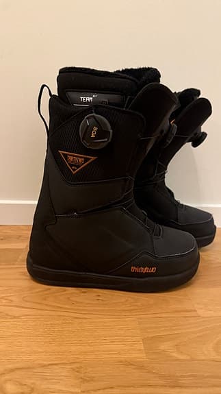 Snowboard boots 7.0 / 38 thirtytwo