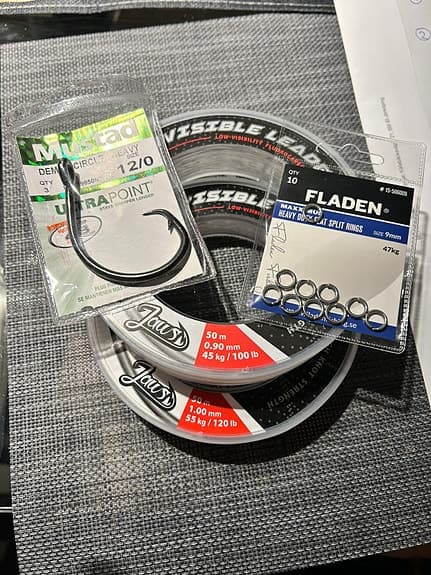 Fisketackel och jiggar för Norge fisket