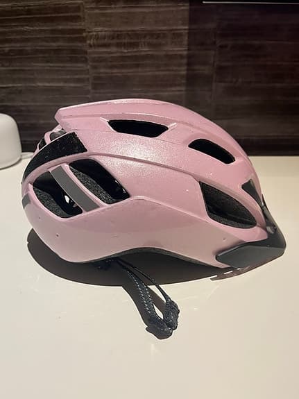Bontrager cykelhjälm rosa med MIPS str 41-58cm