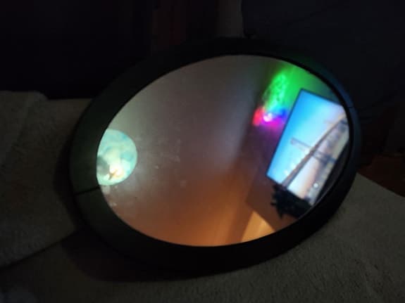 Stor oval spegel i massivt mangoträ (100x60 cm) – Nyskick