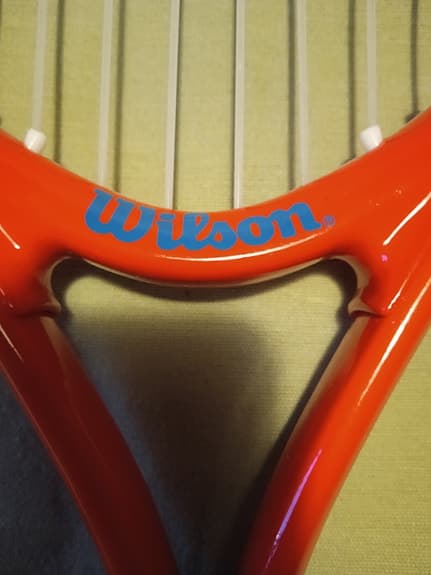 Wilson tennisracket röd 3½" greppstorlek