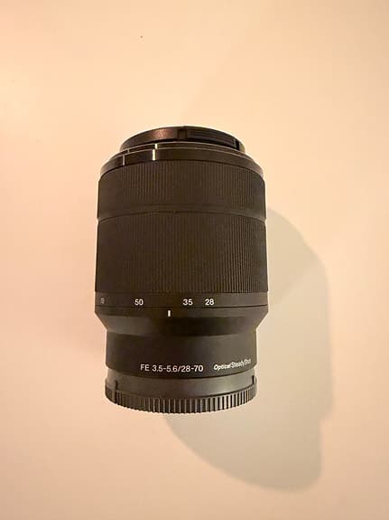 Sony FE 28-70mm f/3.5-5.6 OSS zoomobjektiv svart