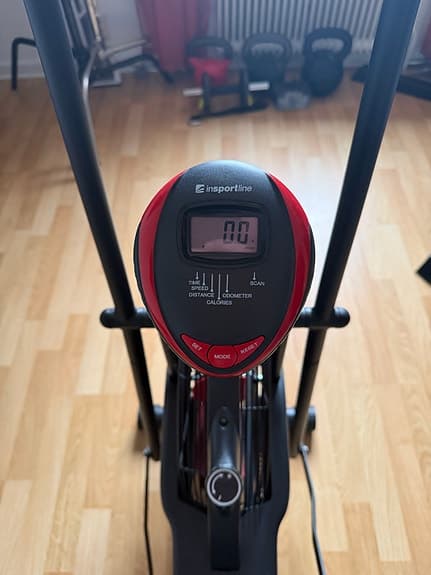 AirBike Basic II. Motionscykel svart/röd