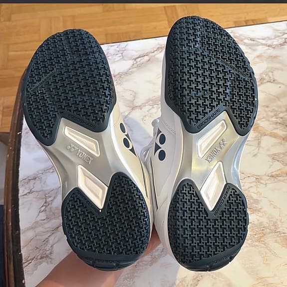 Yonex Power Cushion 65X badmintonsskor 44 vit