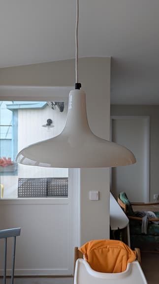 Vit pendel lampa - 31cm