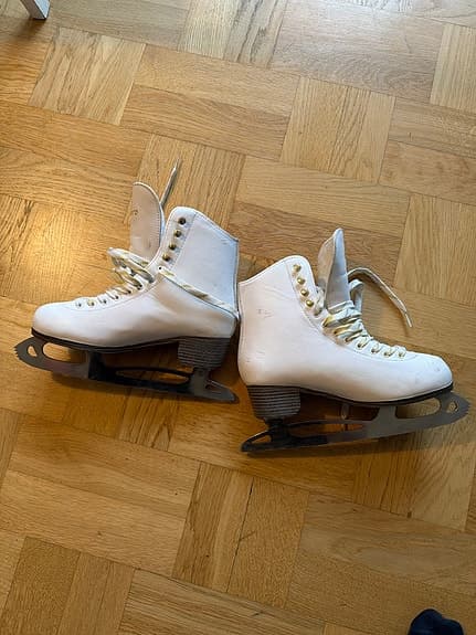 Skridskor safine, 39-40