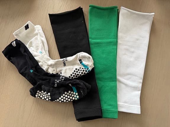 Fotboll benskyddssleeves och Skillsocks