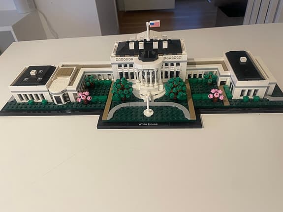 LEGO Architecture byggsats The White House