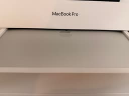 Apple MacBook Pro M1 | 13.3" | 8 GB | 256 GB