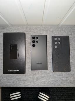 Samsung Galaxy S23 Ultra 256 GB svart