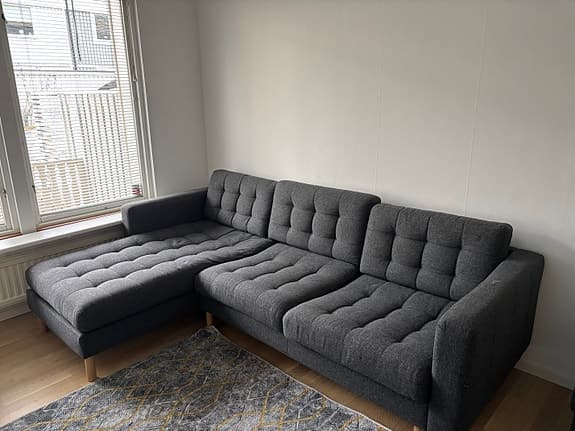 IKEA hörnsoffa mörkgrå tyg