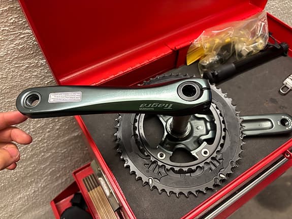 Tiagra FC4700 + BB-RS500