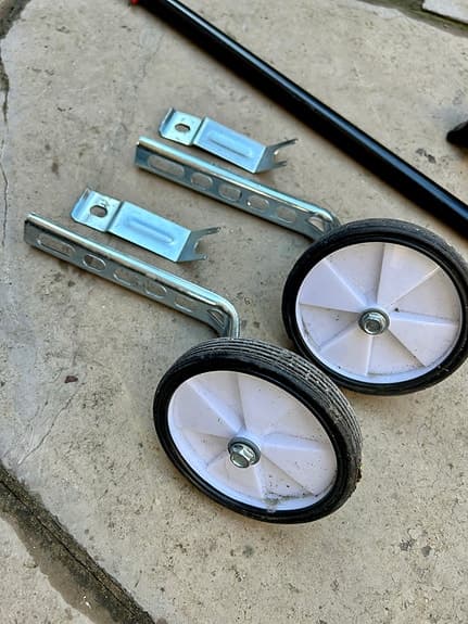 Stödhjul + cykelstång för barncykel