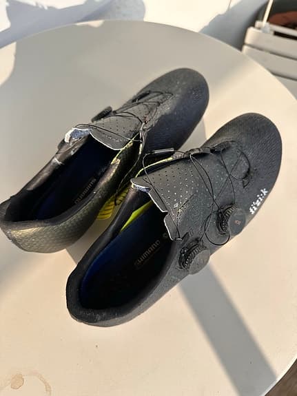 Fizik landsvägscykelskor svart med BOA-spänne. Strl 42