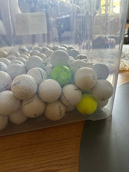 Golfbollar märkesbollar enbart (162st)
