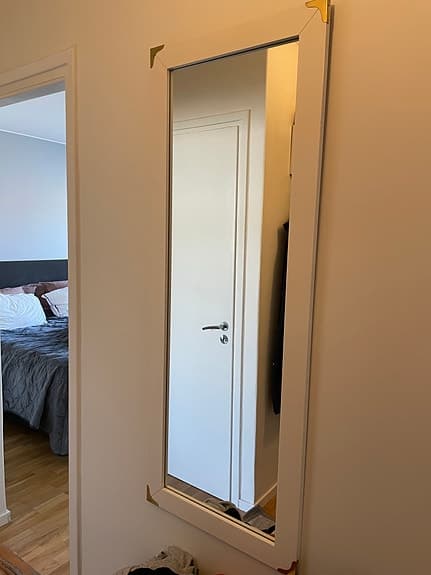 Ikea spegel helkropp vit