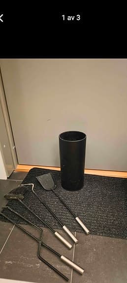 Eldstädsset med ställ i läder