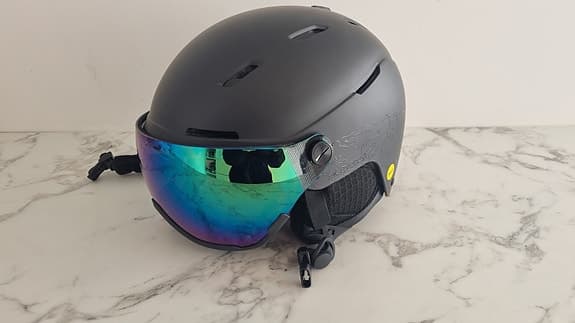 Everest Mips Hjälm med Visir