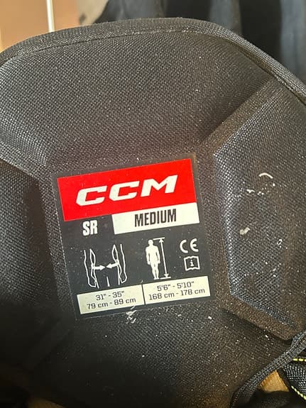 Ccm tacks as-v hockeybyxor