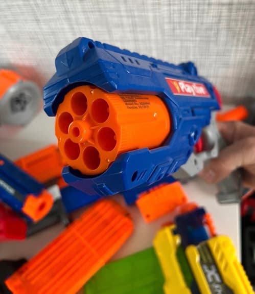Nerf leksaksvapen blandat paket