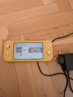 Nintendo Switch Lite +microSD+Mariokart Deluxe 8+laddare