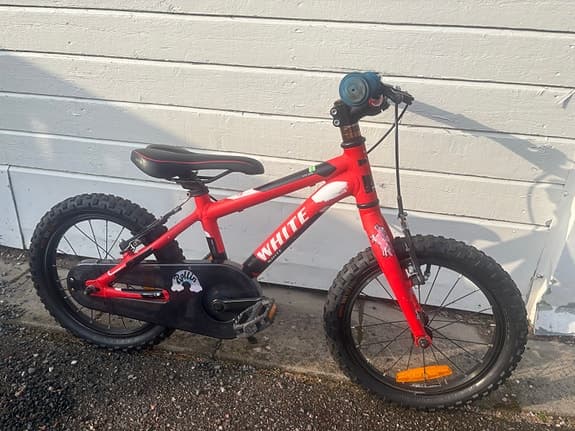 White barncykel 16" röd