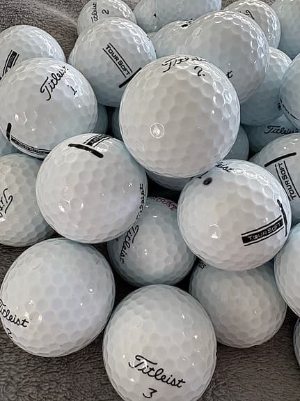 Golfbollar - 50st Titleist TourSoft Klass A