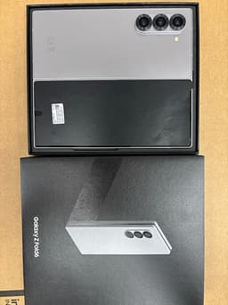 Samsung Galaxy Z Fold6 smartphone 512 GB