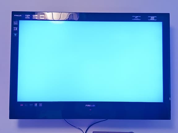 FinluX 32" TV