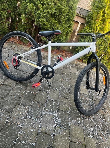 Barncykel 24" vit med växlar