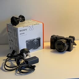 Sony A6100 + 16-50mm