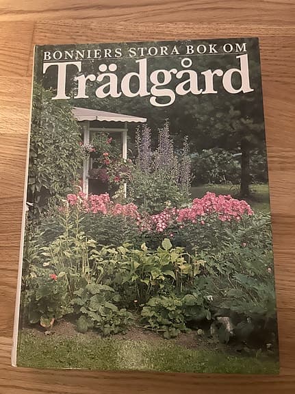 Bonniers Stora Bok om Trädgård bok